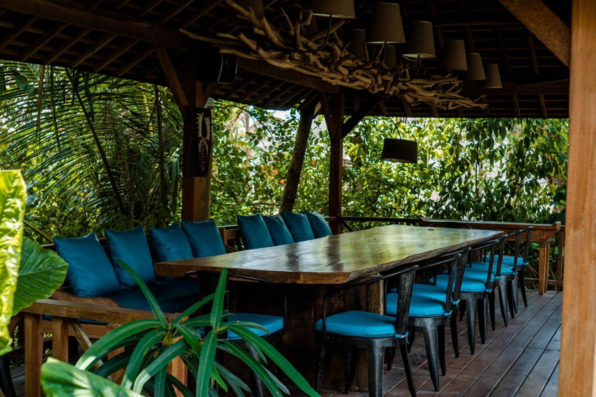 Kropak Canggu Luaran gambar