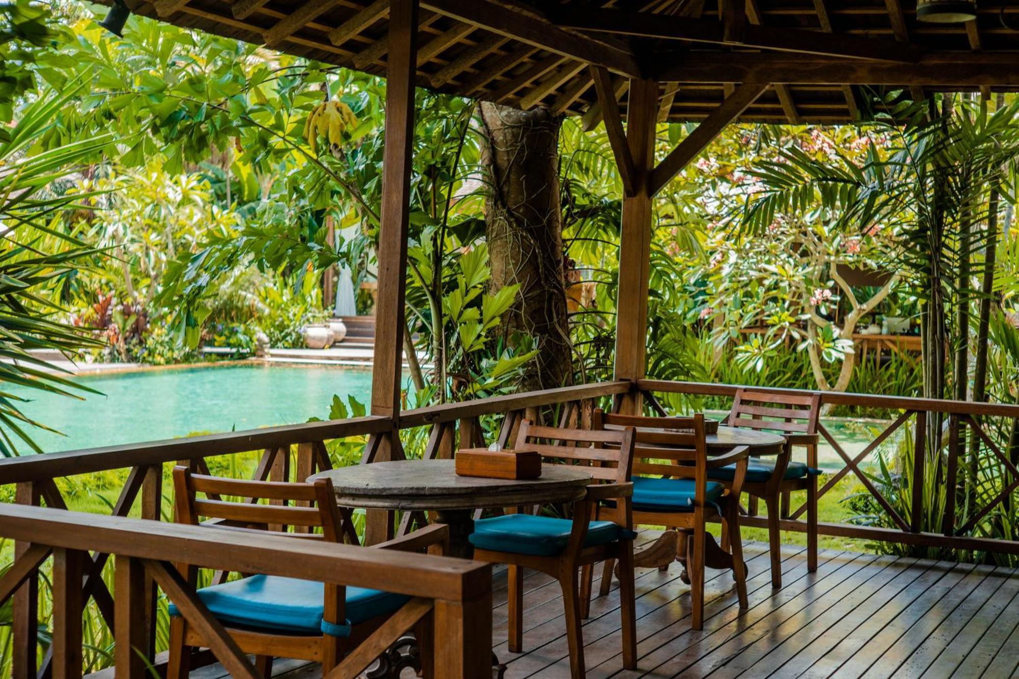 Kropak Canggu Luaran gambar