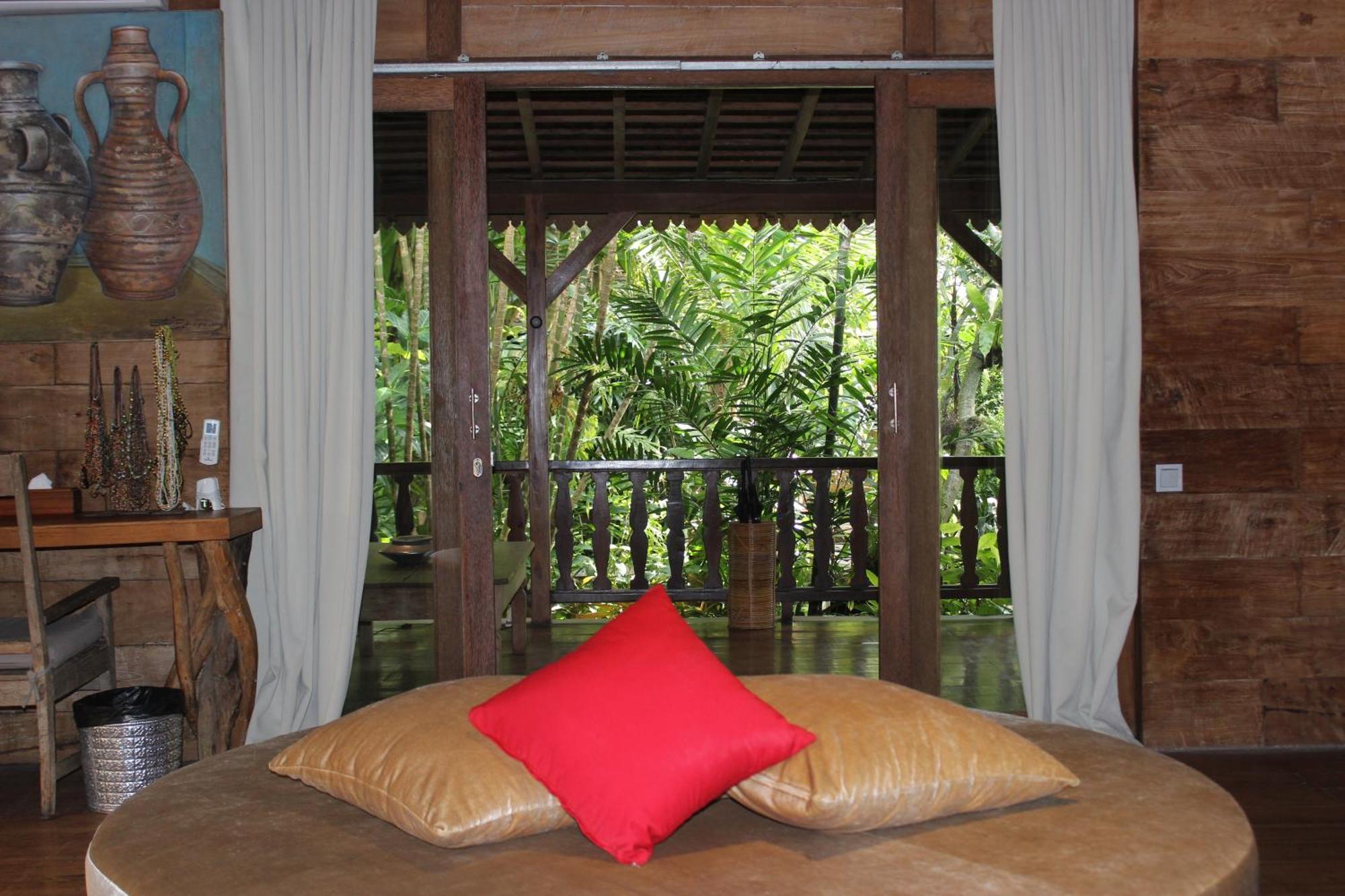 Kropak Canggu Luaran gambar